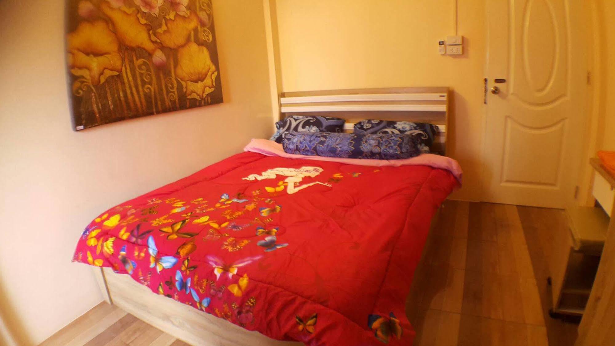 Suansin Art Garden Aparthotel Ban Lat Krachaeng Exteriör bild